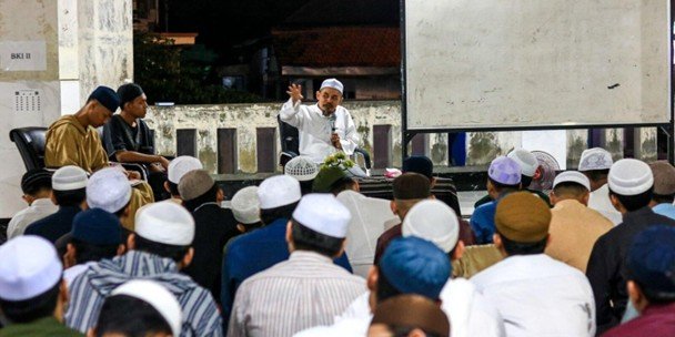 Seminar Multikultular